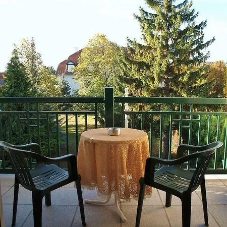 Appartement Charmantes Mit Balkon Zum Garten Nahe Wien *